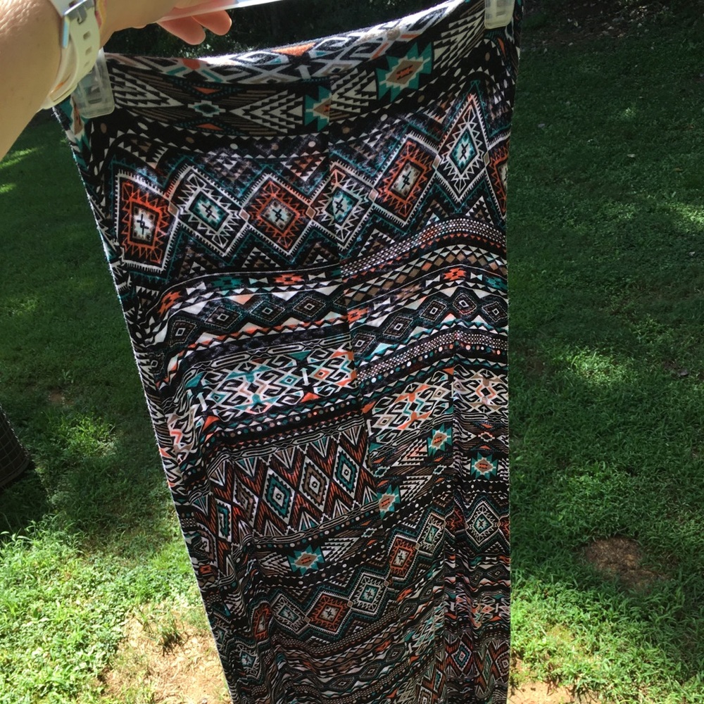 Patterned maxi skirt